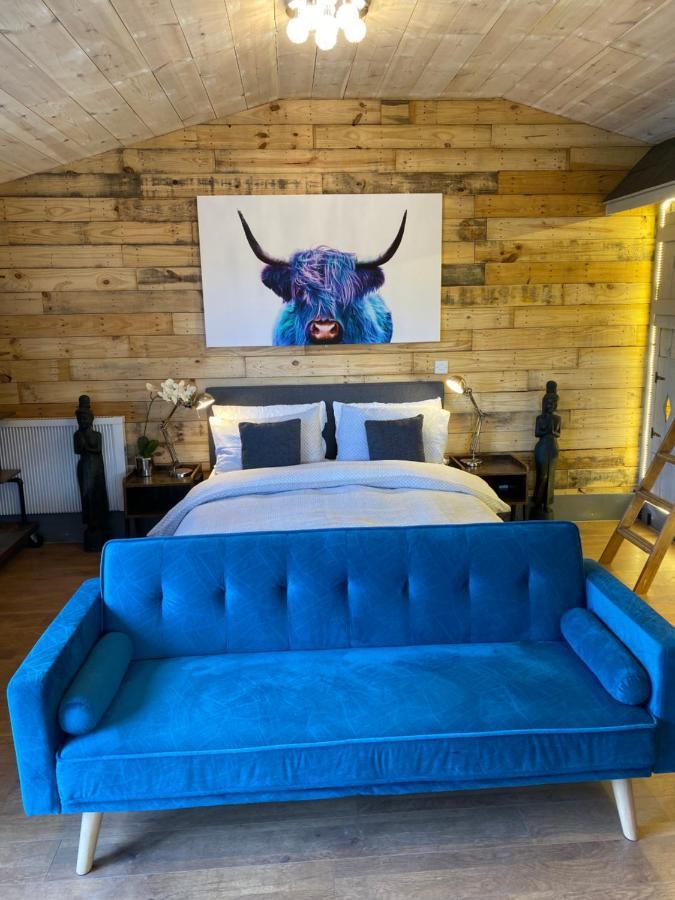 Willow Court Farm Studio East & Petting Farm, 8 Mins To Legoland & Windsor, 15 Mins To Lapland Uk Eksteriør billede